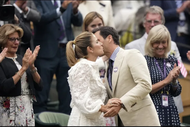 Roger Federer Pays Emotional Tribute To His Wife