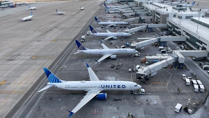 United Airlines profit jumps 23%, but third-quarter forecast disappoints amid industry overcapacity