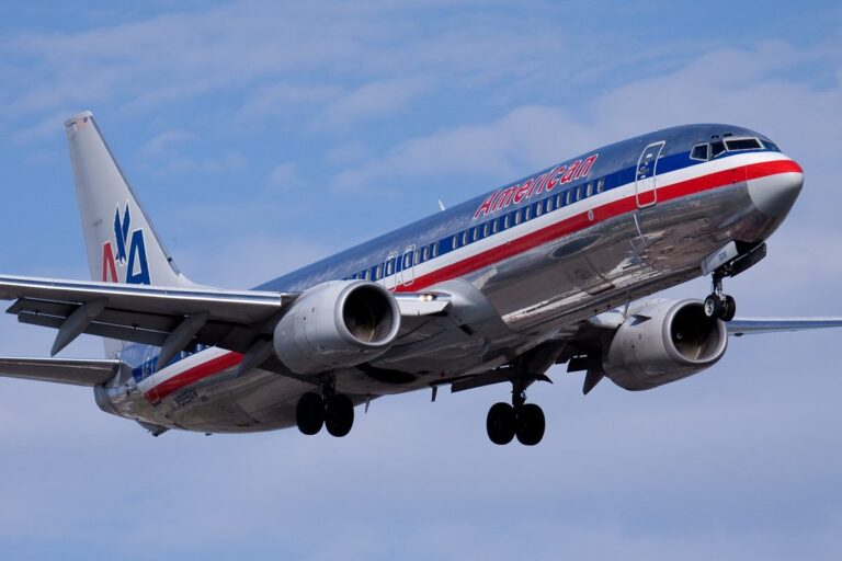 American Airlines stock dives after profit outlook worsens in just one month