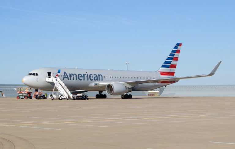 American Airlines Completes Its Repainting Project