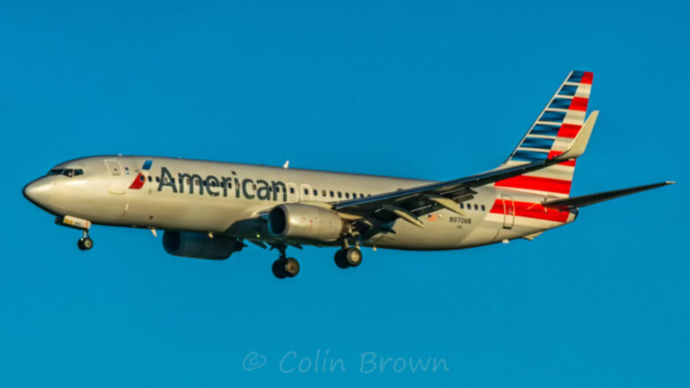 American Airlines AA1552 Makes Emergency Return to Dallas