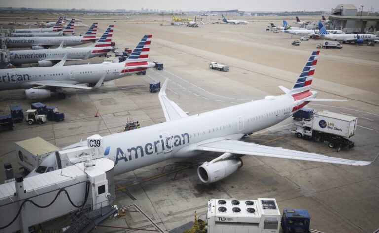 American Airlines suffers revenue loss following pilots union deal