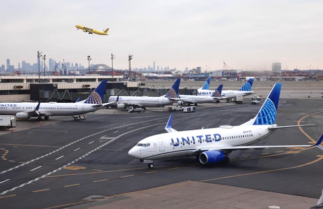 FAA proposes fining United Airlines $1.15 million for allegedly removing fire safety check