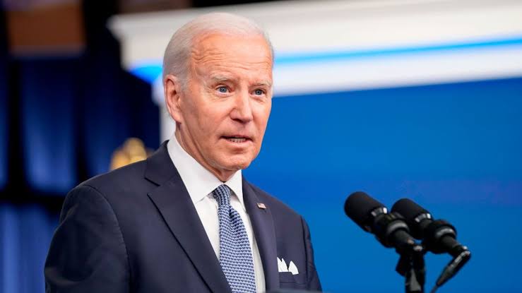 American Airlines has a contract deal with flight attendants, and President Biden is happy about it