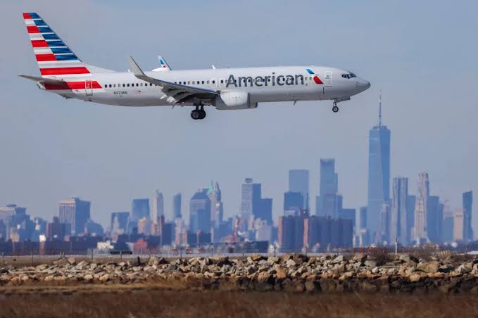 American Airlines produces industry-leading performance during the winter holiday travel period