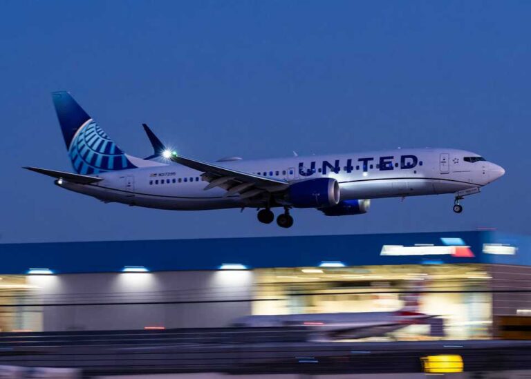 United Airlines Says ‘No Excuses’ Approach Behind 2Q $1.7 Billion Earnings