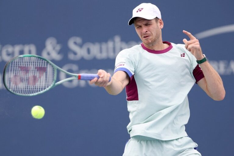 Hubert Hurkacz – Flavio Cobolli w ATP 1000 w Cincinnati. Śledź przebieg spotkania w Interii