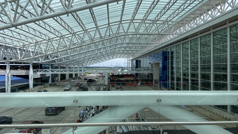 Charlotte airport unveils new skybridges