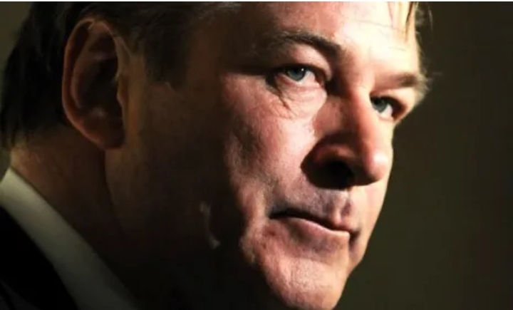 Petty controversy: Alec Baldwin vs. American Airlines