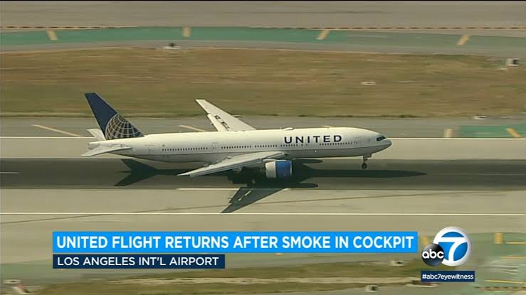 UNITED AIRLINES PLANE RETURNS TO LAX SHORTLY AFTER TAKEOFF DUE TO SMOKE IN CABIN