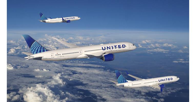 Boeing, United Airlines Finalize 737 MAX and 787 Order, Including Record Purchase for 100 Dreamliners